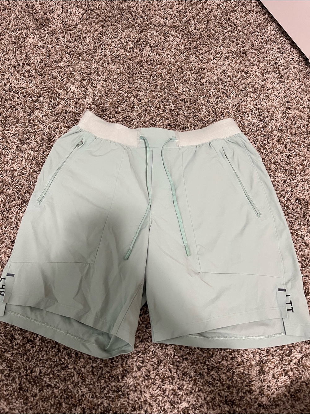 lululemon athletica Light Mint Men's Athletic Shorts with Drawstring